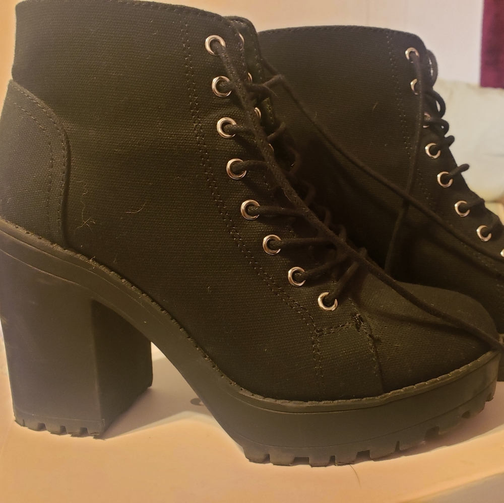 Black chunky booties